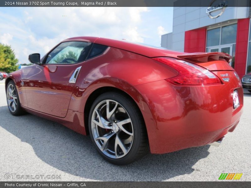 Magma Red / Black 2014 Nissan 370Z Sport Touring Coupe