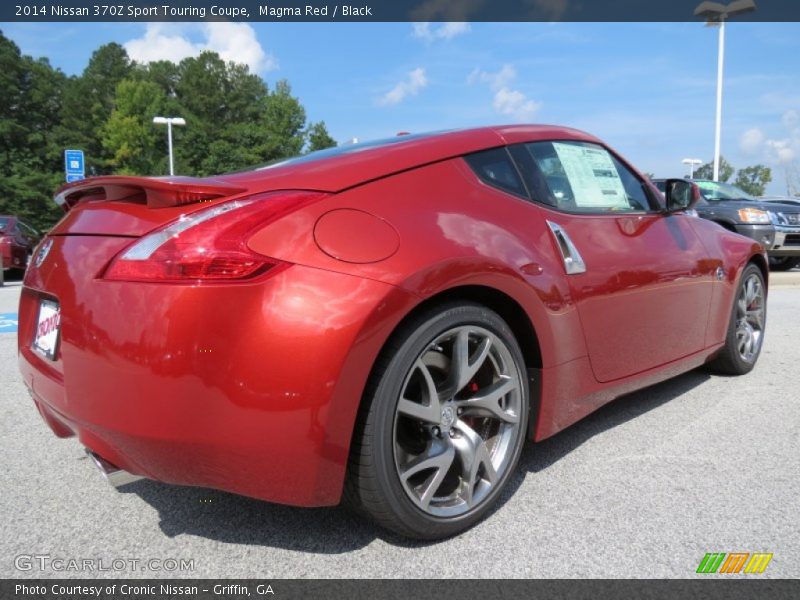 Magma Red / Black 2014 Nissan 370Z Sport Touring Coupe