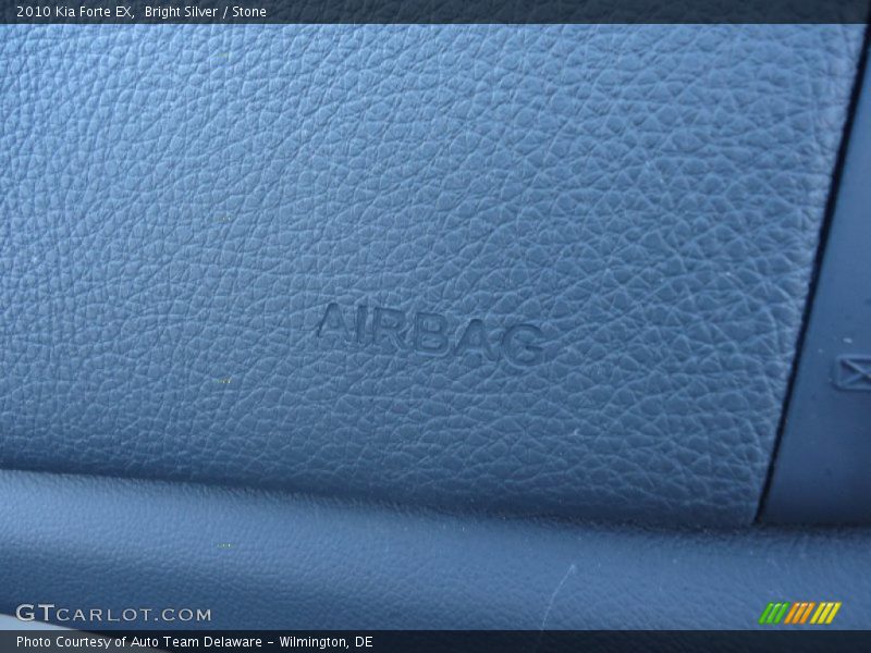 Bright Silver / Stone 2010 Kia Forte EX