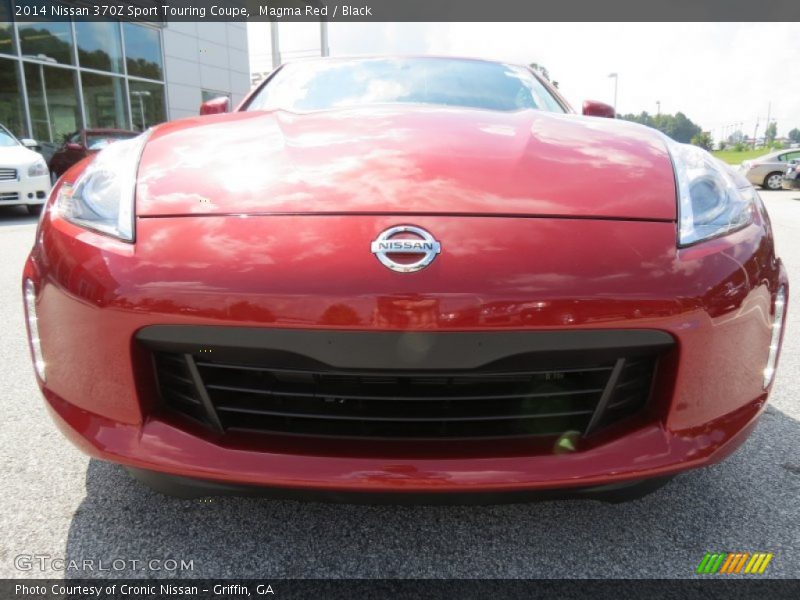 Magma Red / Black 2014 Nissan 370Z Sport Touring Coupe