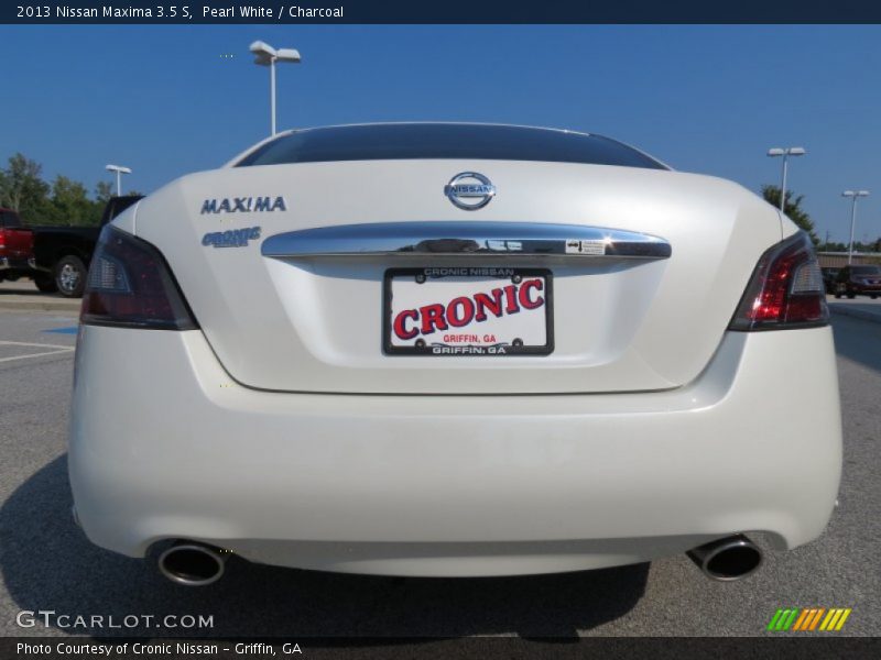 Pearl White / Charcoal 2013 Nissan Maxima 3.5 S