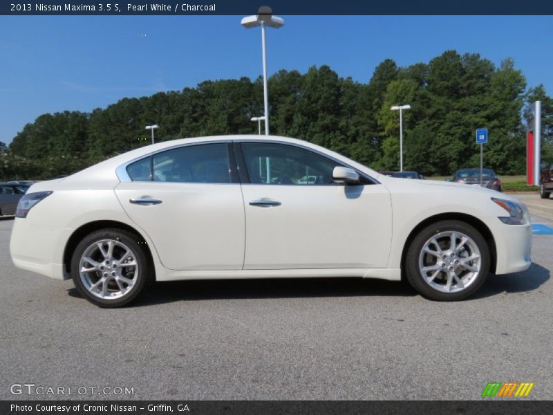 Pearl White / Charcoal 2013 Nissan Maxima 3.5 S