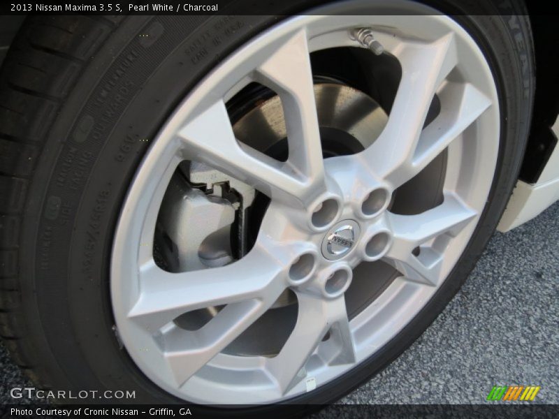 Pearl White / Charcoal 2013 Nissan Maxima 3.5 S