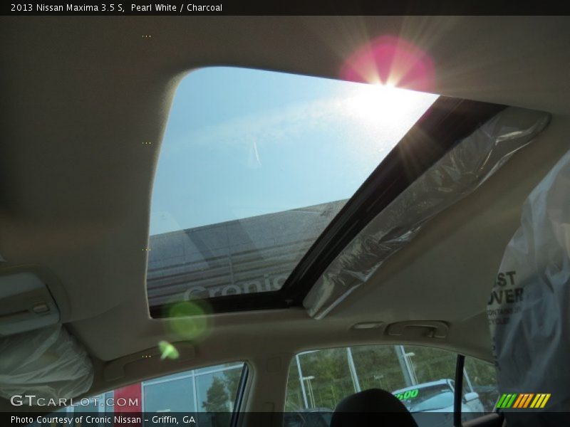 Pearl White / Charcoal 2013 Nissan Maxima 3.5 S