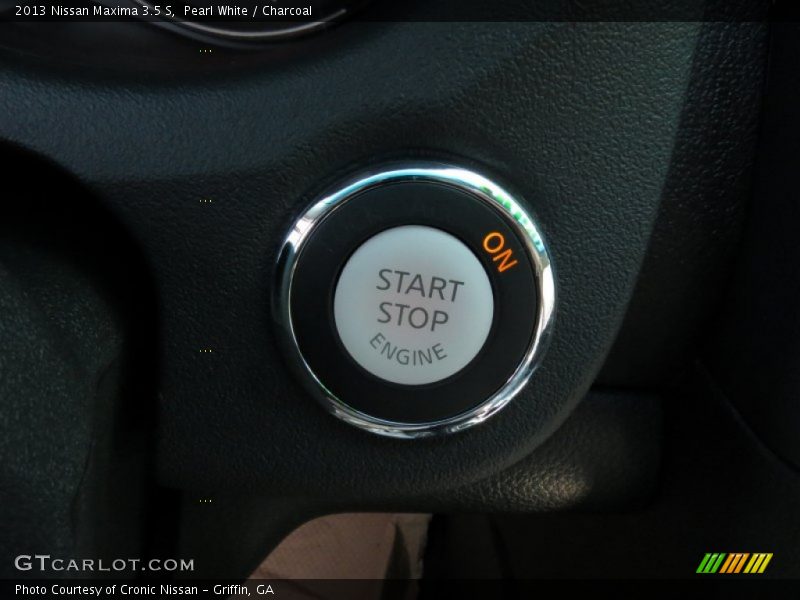 Pearl White / Charcoal 2013 Nissan Maxima 3.5 S