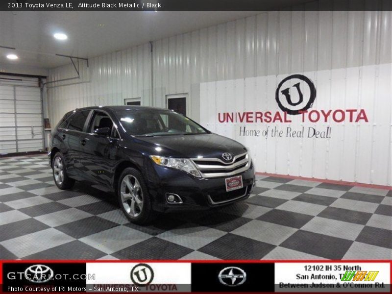 Attitude Black Metallic / Black 2013 Toyota Venza LE