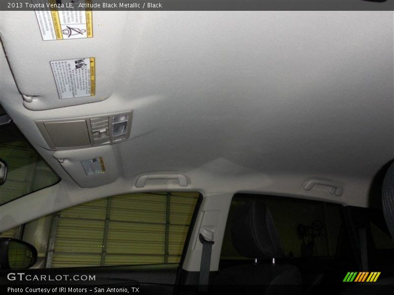 Attitude Black Metallic / Black 2013 Toyota Venza LE