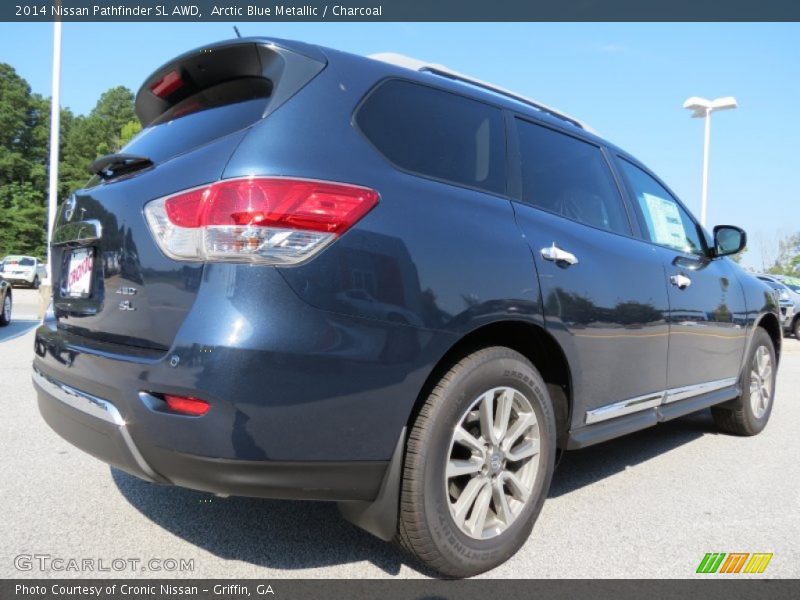 Arctic Blue Metallic / Charcoal 2014 Nissan Pathfinder SL AWD