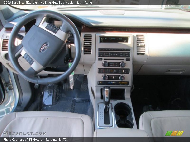 Light Ice Blue Metallic / Medium Light Stone 2009 Ford Flex SEL