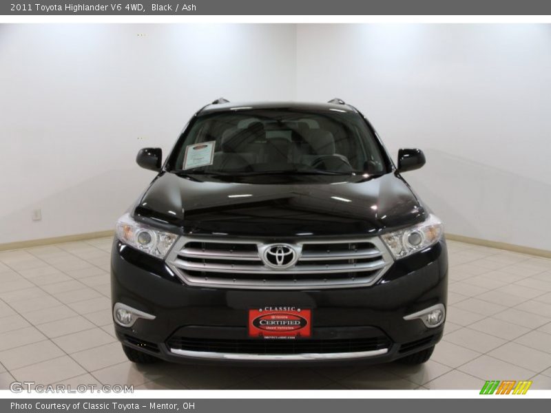 Black / Ash 2011 Toyota Highlander V6 4WD