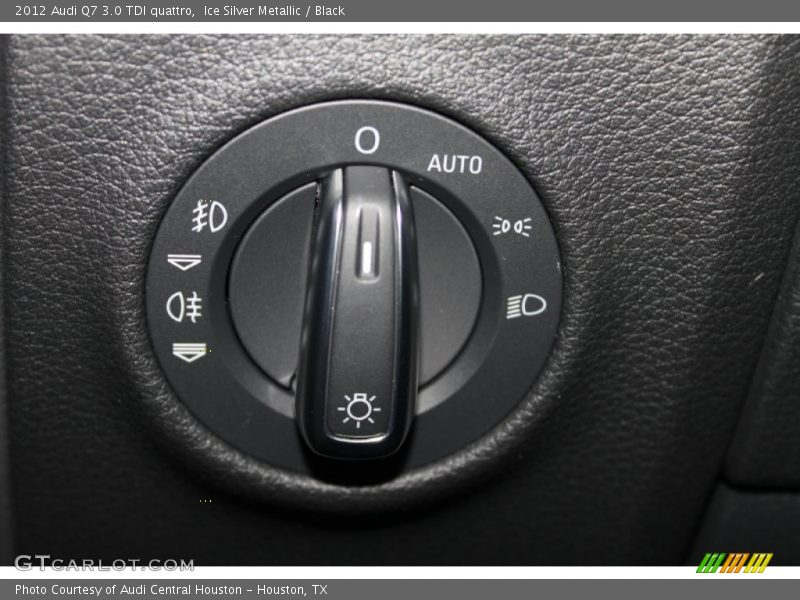 Ice Silver Metallic / Black 2012 Audi Q7 3.0 TDI quattro