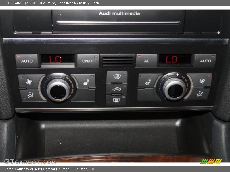 Ice Silver Metallic / Black 2012 Audi Q7 3.0 TDI quattro