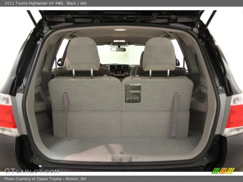 Black / Ash 2011 Toyota Highlander V6 4WD
