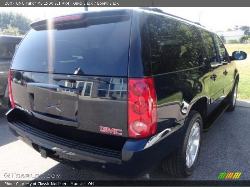 Onyx Black / Ebony Black 2007 GMC Yukon XL 1500 SLT 4x4