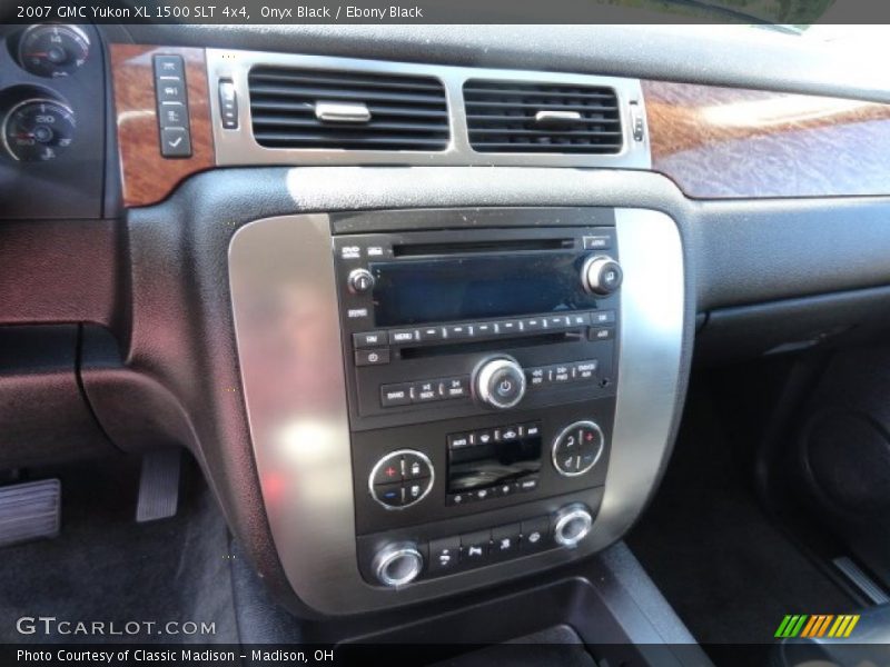 Onyx Black / Ebony Black 2007 GMC Yukon XL 1500 SLT 4x4