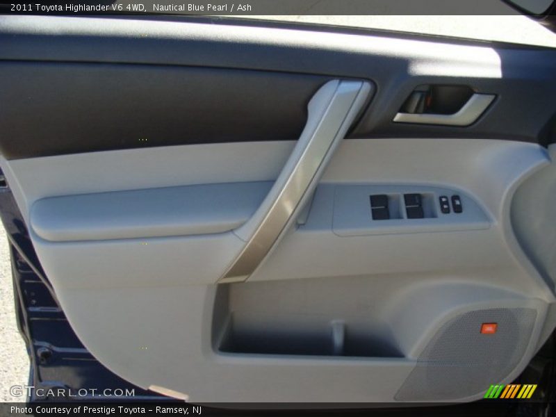 Nautical Blue Pearl / Ash 2011 Toyota Highlander V6 4WD