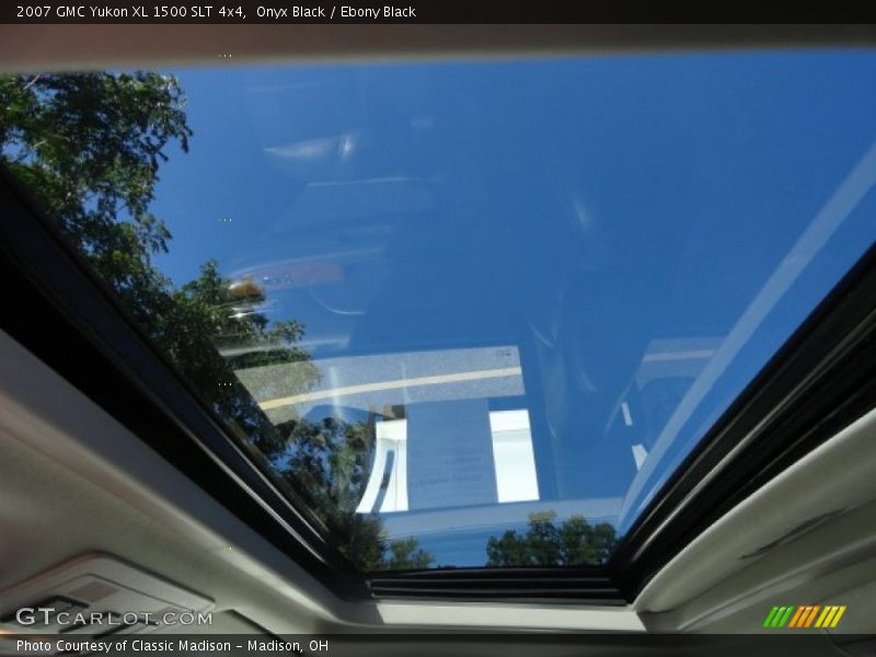 Onyx Black / Ebony Black 2007 GMC Yukon XL 1500 SLT 4x4