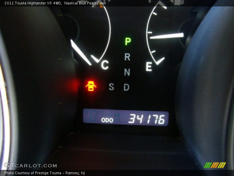Nautical Blue Pearl / Ash 2011 Toyota Highlander V6 4WD