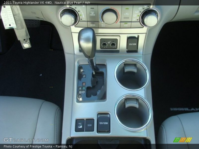 Nautical Blue Pearl / Ash 2011 Toyota Highlander V6 4WD