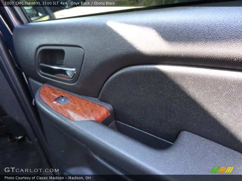 Onyx Black / Ebony Black 2007 GMC Yukon XL 1500 SLT 4x4