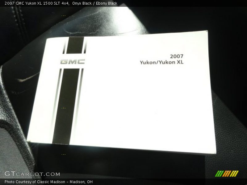 Onyx Black / Ebony Black 2007 GMC Yukon XL 1500 SLT 4x4