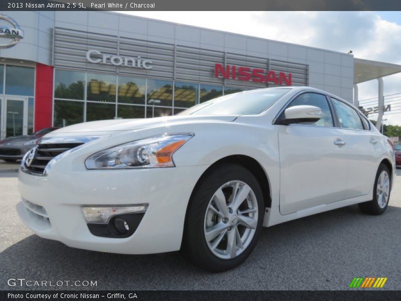 Pearl White / Charcoal 2013 Nissan Altima 2.5 SL
