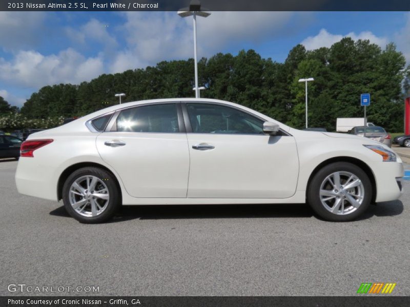 Pearl White / Charcoal 2013 Nissan Altima 2.5 SL
