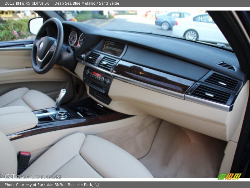 Dashboard of 2013 X5 xDrive 50i