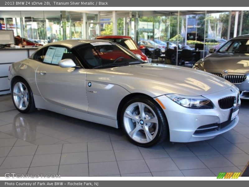 Front 3/4 View of 2013 Z4 sDrive 28i
