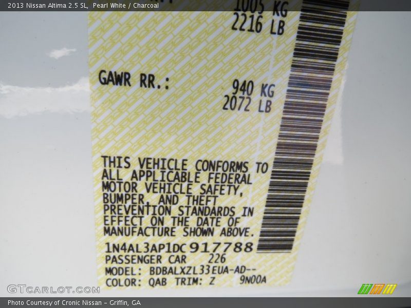 Pearl White / Charcoal 2013 Nissan Altima 2.5 SL