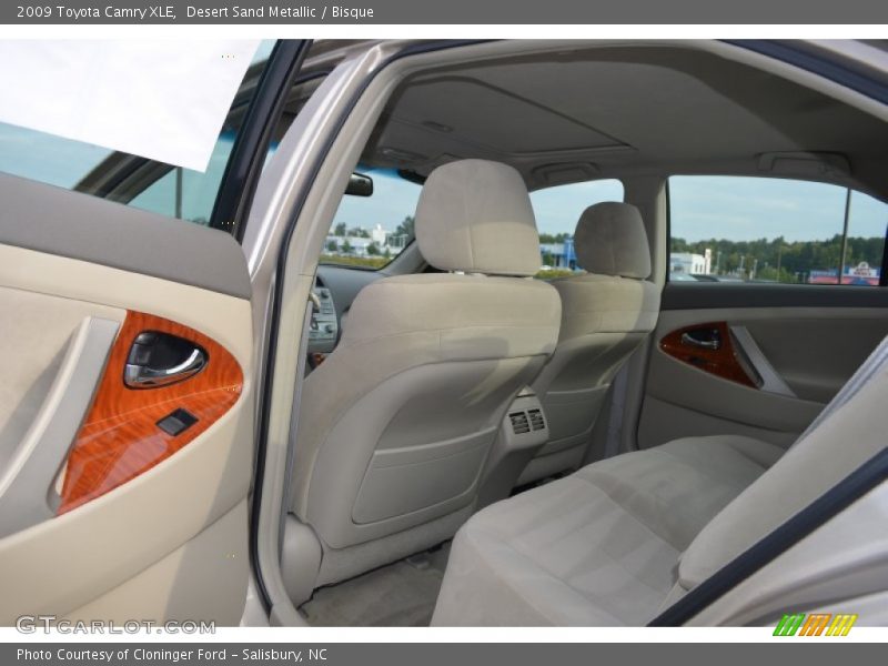 Desert Sand Metallic / Bisque 2009 Toyota Camry XLE