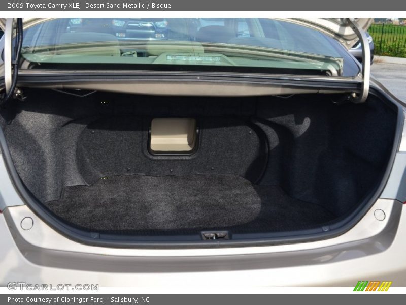 Desert Sand Metallic / Bisque 2009 Toyota Camry XLE