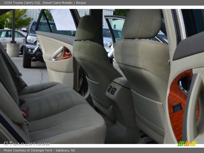 Desert Sand Metallic / Bisque 2009 Toyota Camry XLE