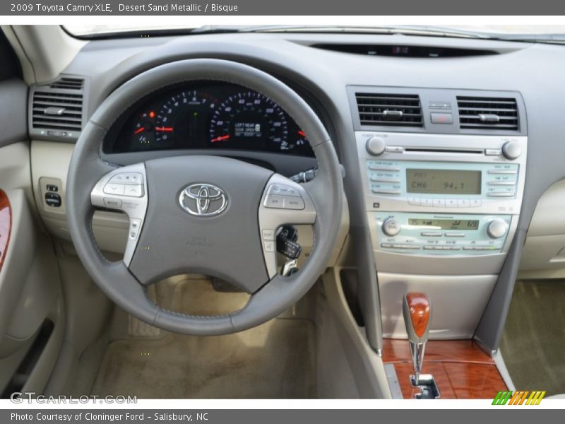 Desert Sand Metallic / Bisque 2009 Toyota Camry XLE