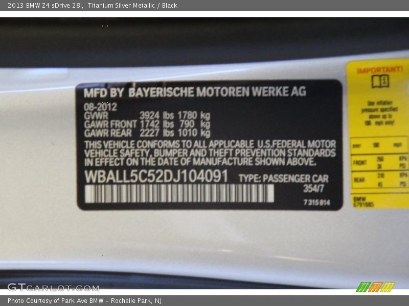 354 - 2013 BMW Z4 sDrive 28i