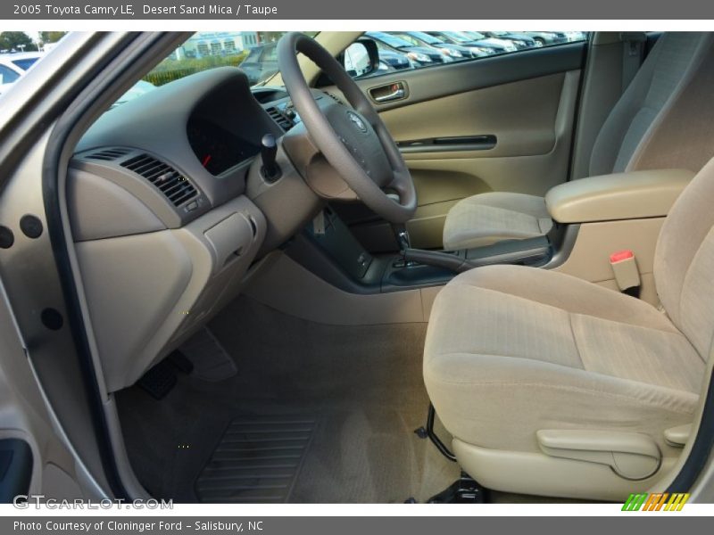Desert Sand Mica / Taupe 2005 Toyota Camry LE