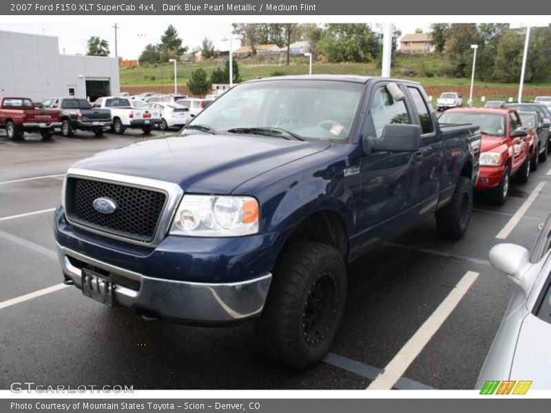 Dark Blue Pearl Metallic / Medium Flint 2007 Ford F150 XLT SuperCab 4x4