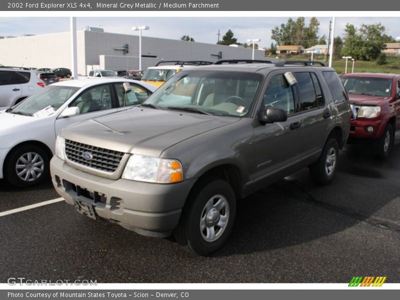 Mineral Grey Metallic / Medium Parchment 2002 Ford Explorer XLS 4x4