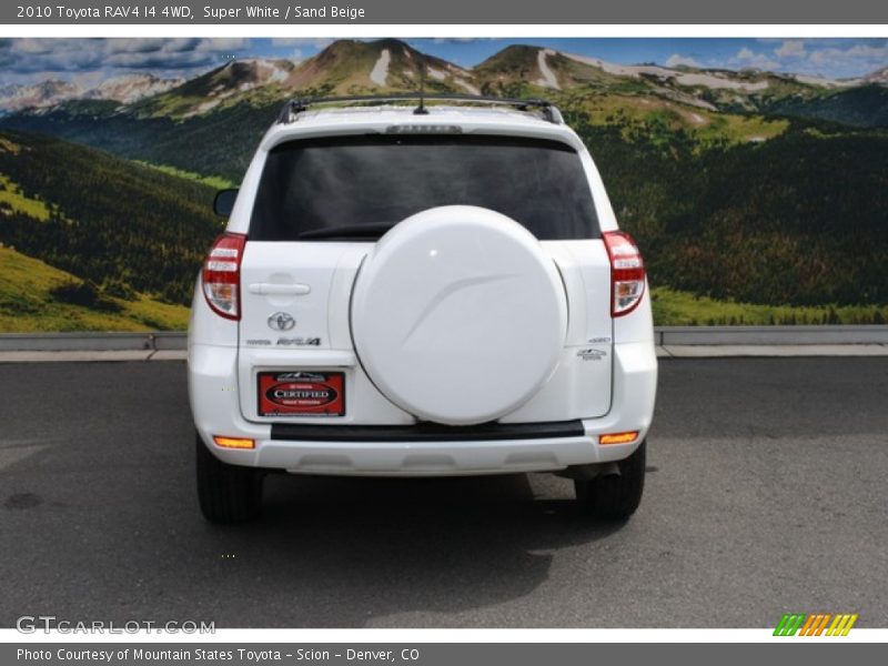 Super White / Sand Beige 2010 Toyota RAV4 I4 4WD