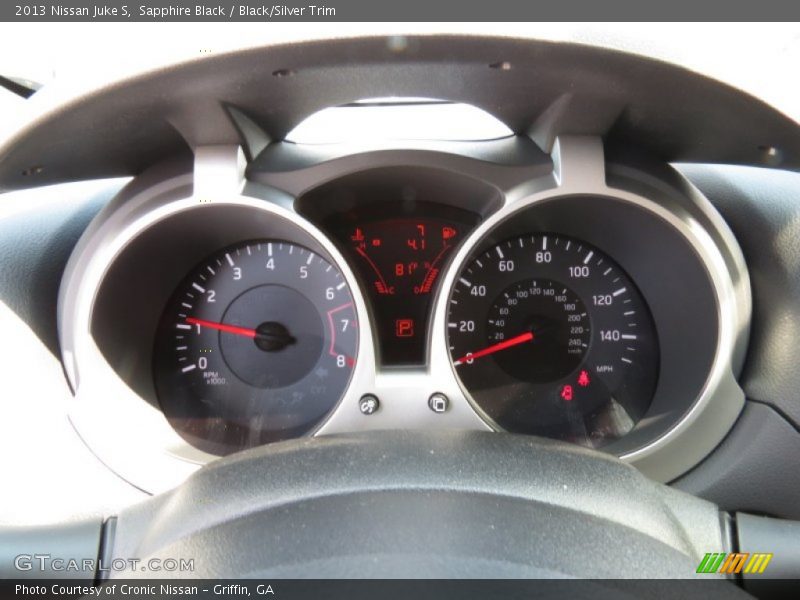 Sapphire Black / Black/Silver Trim 2013 Nissan Juke S