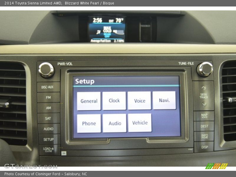 Controls of 2014 Sienna Limited AWD