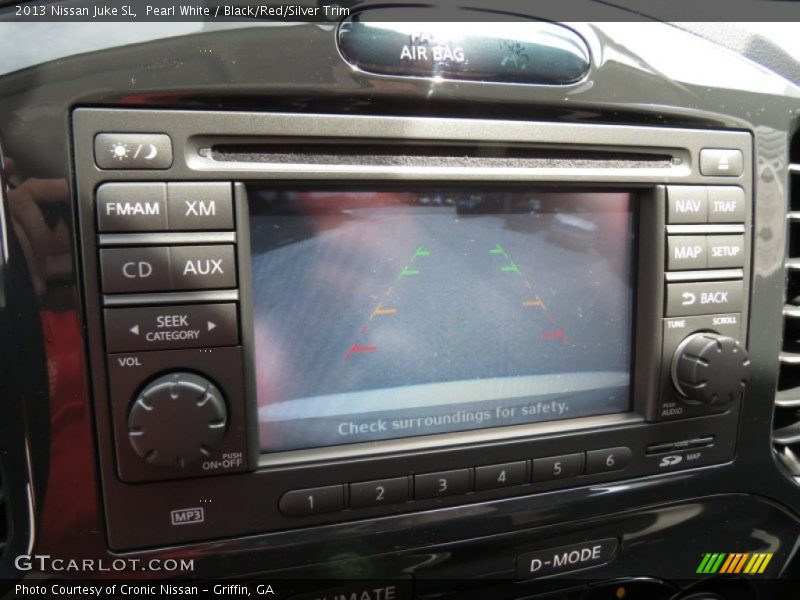 Pearl White / Black/Red/Silver Trim 2013 Nissan Juke SL