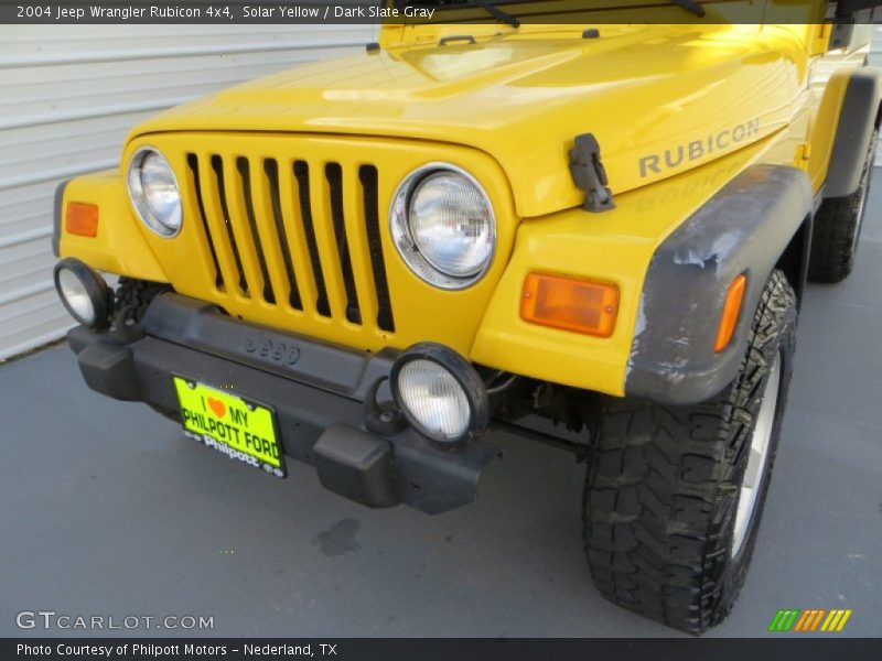 Solar Yellow / Dark Slate Gray 2004 Jeep Wrangler Rubicon 4x4