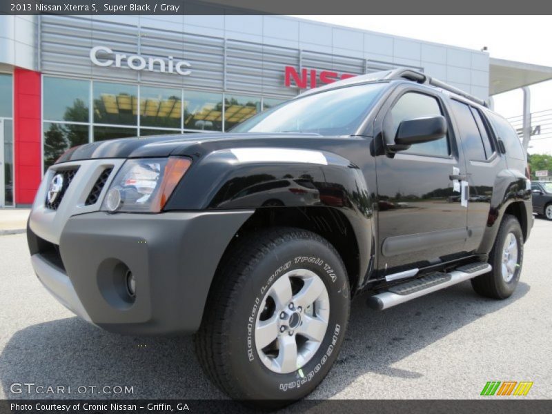 Super Black / Gray 2013 Nissan Xterra S