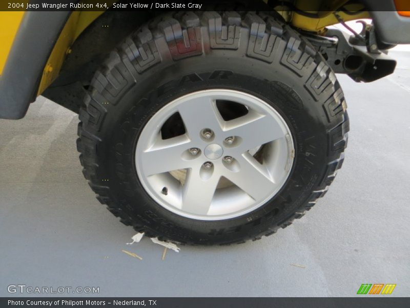 Solar Yellow / Dark Slate Gray 2004 Jeep Wrangler Rubicon 4x4