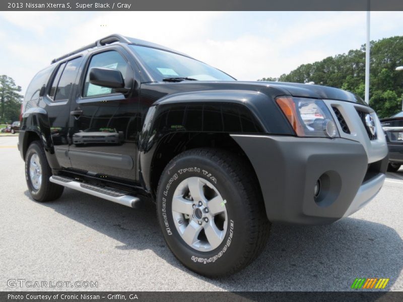 Super Black / Gray 2013 Nissan Xterra S