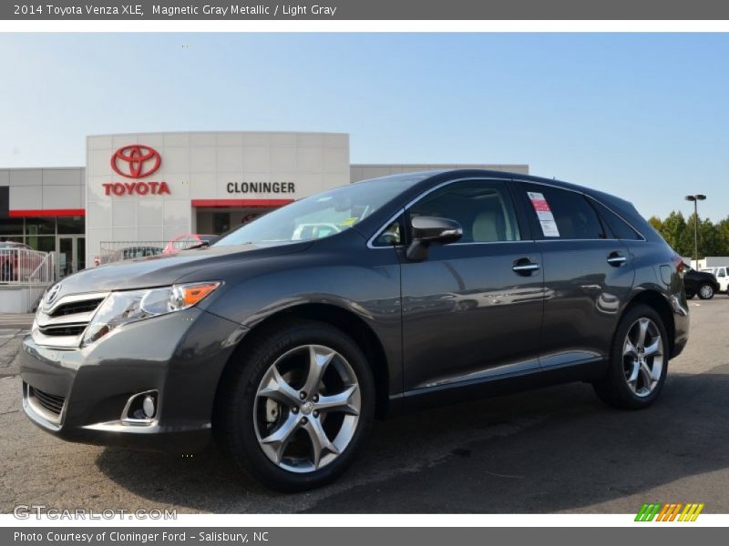 Magnetic Gray Metallic / Light Gray 2014 Toyota Venza XLE