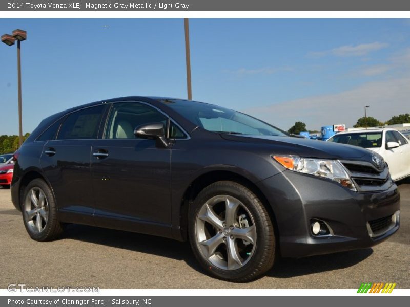 Magnetic Gray Metallic / Light Gray 2014 Toyota Venza XLE