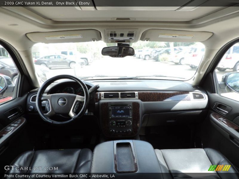 Onyx Black / Ebony 2009 GMC Yukon XL Denali