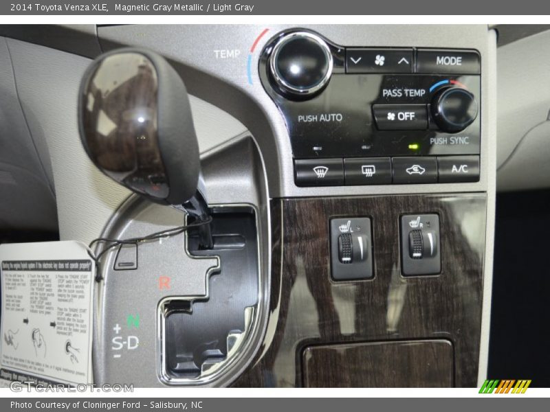  2014 Venza XLE 6 Speed ECT-i Automatic Shifter